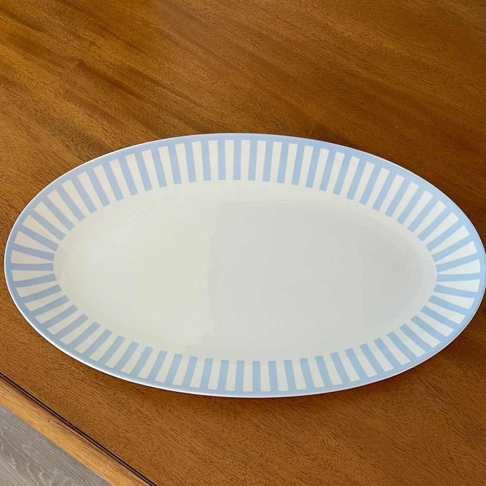 Chic Striped Oval Platter in Blue and White